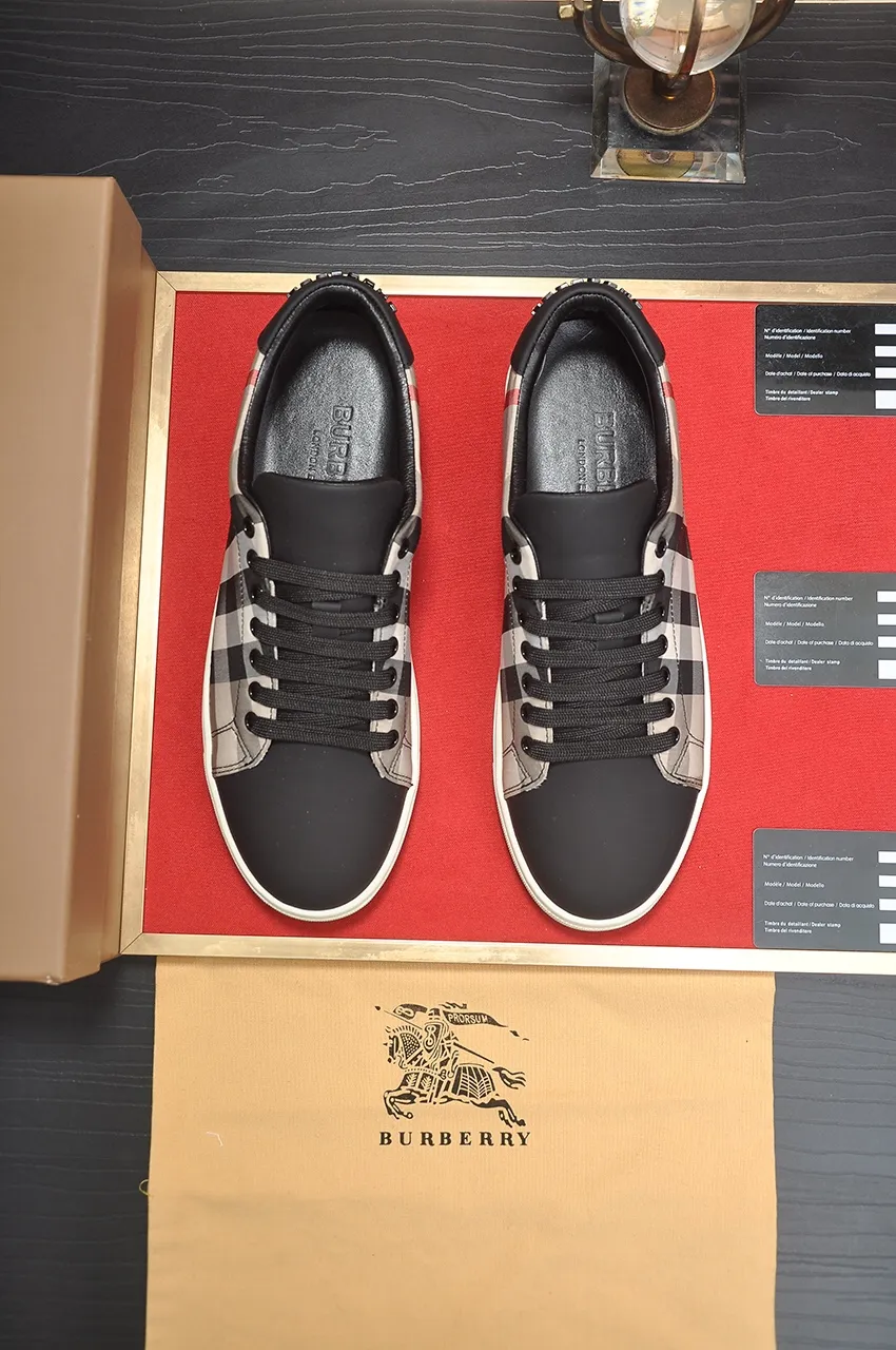 Men's shoes💰480💶[Burberry] (cowhide lining) classic low-top sneakers｜Imported cowhide with classic plaid fabric｜Cow leather lining｜Original outsole｜Fine workmanship and comfortable to wear Size: 38-44 (customized at 45)